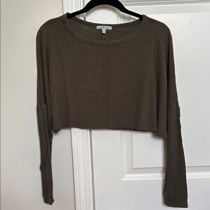 💥 Charlotte Russe Cropped Knit Top